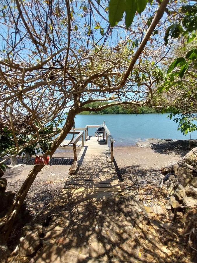 Beached Bungalow Overlooking The Pacific Ocean Boca Chica Exterior photo